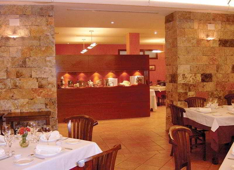 L'Agora Hotel Bocairent Restoran fotoğraf